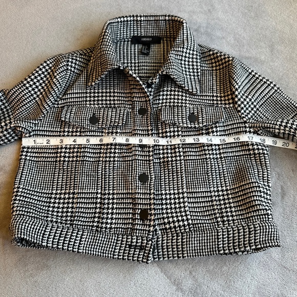 Cropped Plaid Jacket Small Black White Forever 21 Preppy Gossip Girl Y2K 90s - Picture 2 of 8